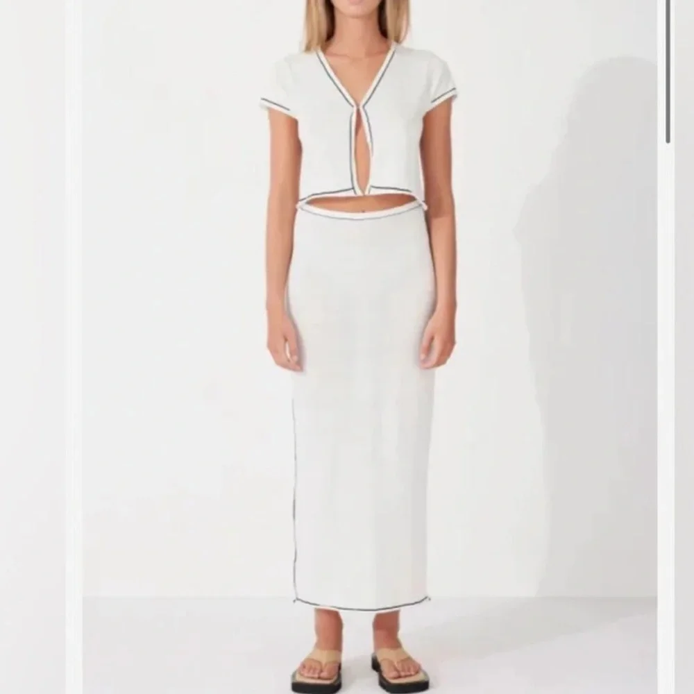 Zulu & Zephyr Milk Contrast Knit Set NWT Skirt and Top - Picture 2 of 10